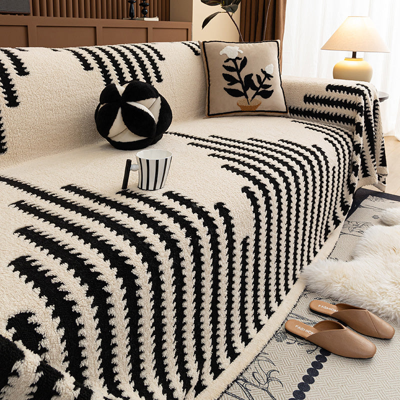 Newly Thickened Sofa Cover for Autumn and Winter