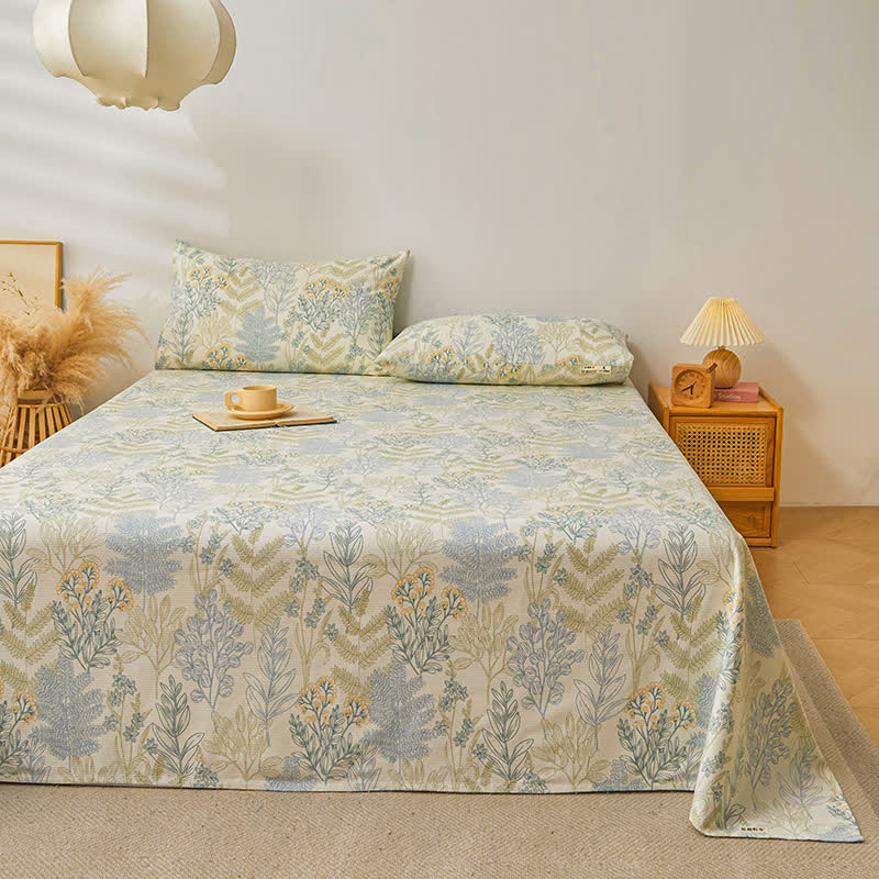 Exquisite Pure Cotton Coverlet with Elegant Floral Patterns for a Cozy Sleep