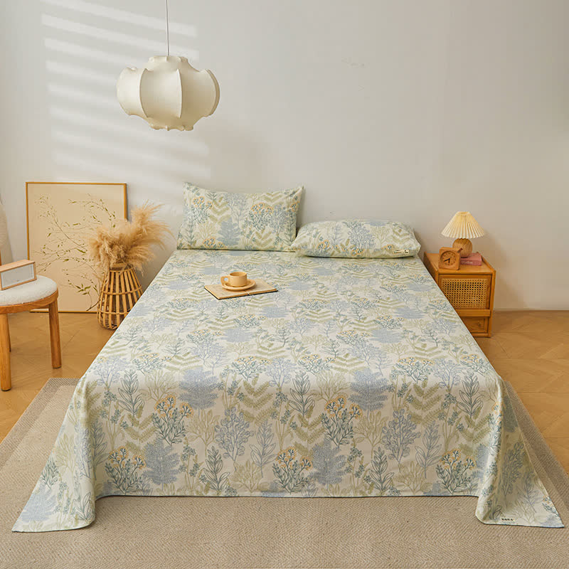 Exquisite Pure Cotton Coverlet with Elegant Floral Patterns for a Cozy Sleep