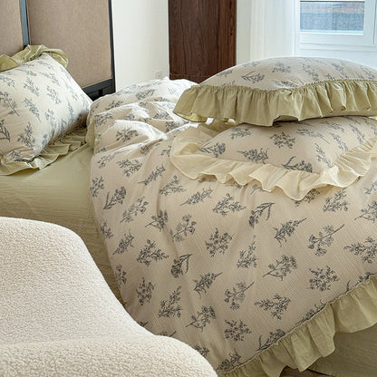 Exquisite Pastoral - Style Bedding Set Adorned with Fresh Small Floral Patterns (4 - Piece)