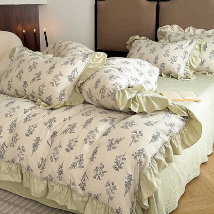 Exquisite Pastoral - Style Bedding Set Adorned with Fresh Small Floral Patterns (4 - Piece)