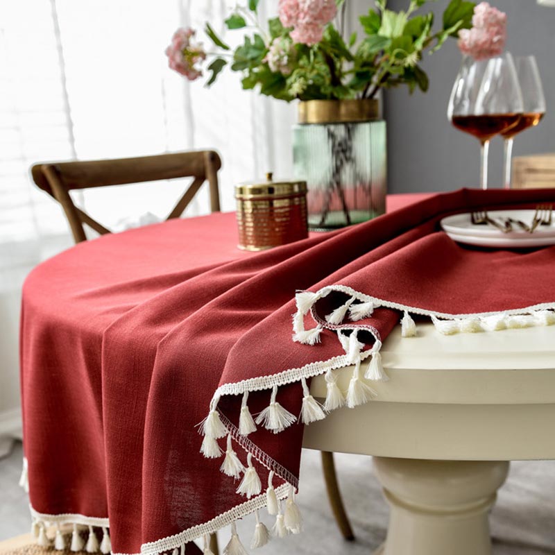 Festive Christmas Round Tablecloth - Washable & Elegant with Tassel Trim