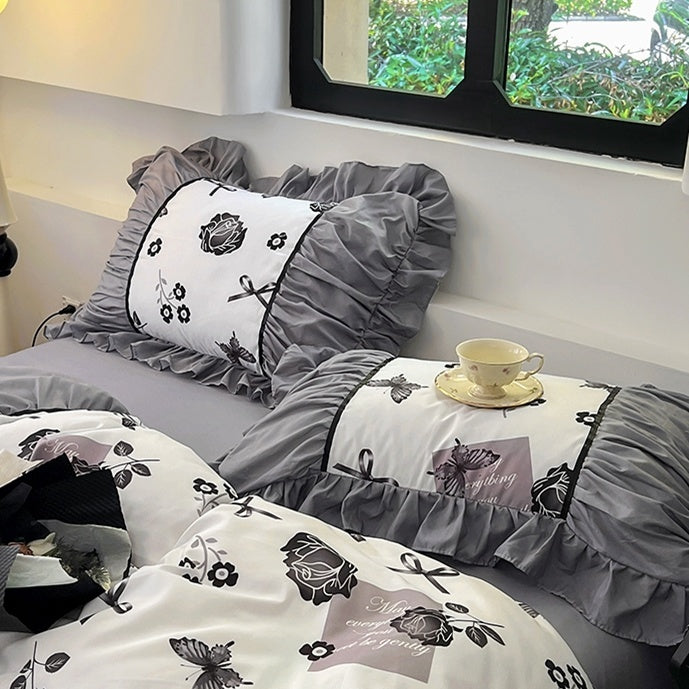 Elegant French Romantic Pleated Pillowcase for a Dreamy Sleep