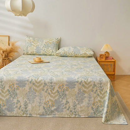 Exquisite Pure Cotton Coverlet with Elegant Floral Patterns for a Cozy Sleep