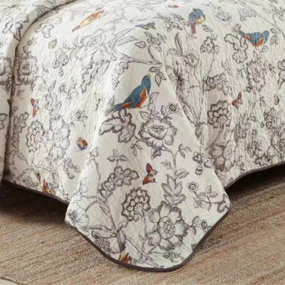 Exquisite Spring Flower & Bird Quilt with Pillowcase - Lightweight and Soft