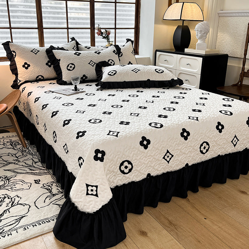 Exquisite High-End Four-Season Bed Cover in French Hepburn Style