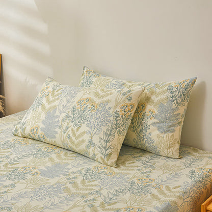 Exquisite Pure Cotton Coverlet with Elegant Floral Patterns for a Cozy Sleep