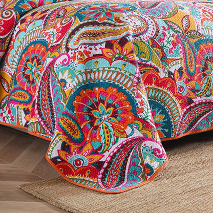 Exquisite Colorful Flower Pattern Quilt Set with Matching Pillowcases