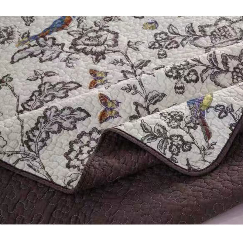 Exquisite Spring Flower & Bird Quilt with Pillowcase - Lightweight and Soft