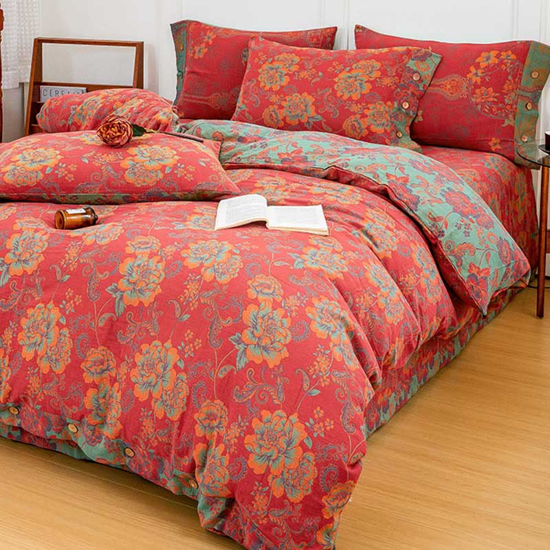 Vibrant Red Cotton Bedding Sets with Beautiful Flower Prints (4PCS)